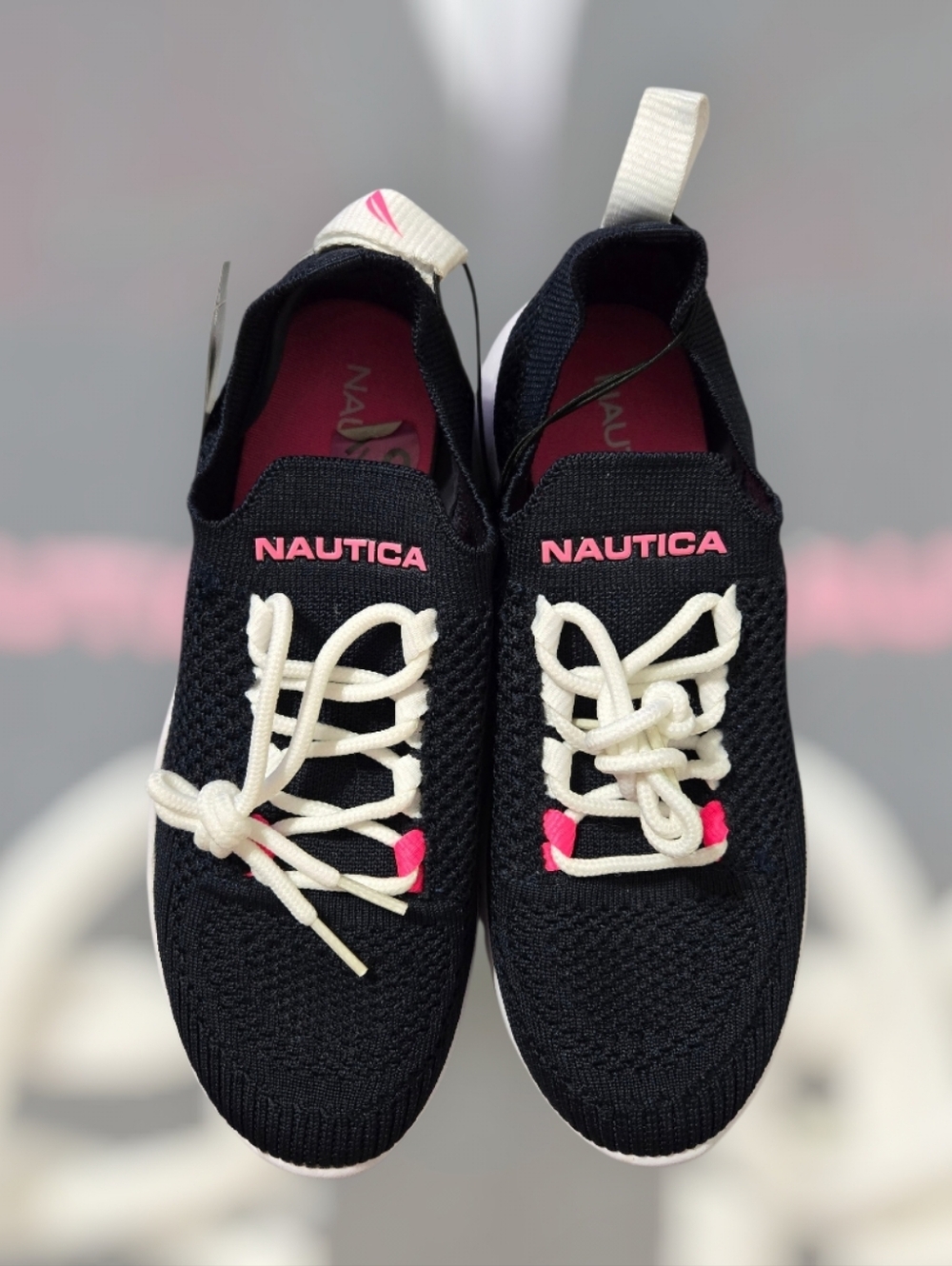 NAUTICA Cushioned Women Size 5.5 Knit fabric shoes
